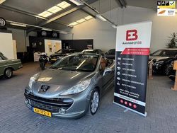 Grijs Gebruikt 2008 Peugeot 207 CC Cabriolet | € 3.750 (Iets duurder)