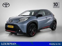 Blauw metallic Gebruikt 2023 Toyota Aygo X Premium SUV | € 22.445