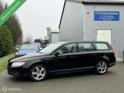 Zwart Gebruikt 2010 Volvo V70 Kinetic Stationwagen | € 2.999 (Super prijs)
