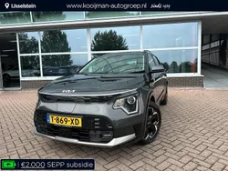 Interstellar grey Gebruikt 2023 Kia e-Niro 4 SUV | € 31.400 (Eerlijke prijs)
