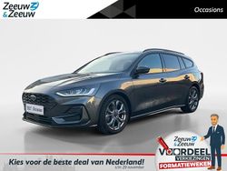 Grijs Gebruikt 2023 Ford Focus ST-Line Stationwagen | € 23.440 (Eerlijke prijs)