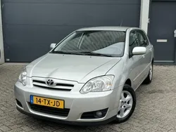 Grijs Gebruikt 2007 Toyota Corolla Hatchback | € 6.700 (Iets duurder)