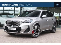 Grijs Gebruikt 2025 BMW iX1 Comfort Edition SUV | € 59.946