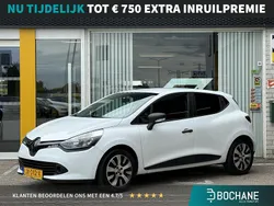 Wit Gebruikt 2016 Renault Clio IV Authentique Hatchback | € 7.645 (Eerlijke prijs)