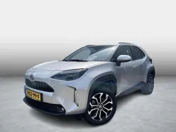 Grijs Nieuw 2025 Toyota Yaris Cross Edition SUV | € 32.499 (Eerlijke prijs)