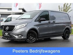 Grijs Gebruikt 2022 Mercedes Vito AMG MPV | € 31.995 (Goede deal)
