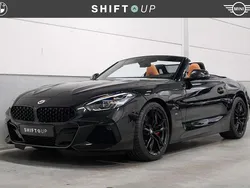 Zwart, metallic lak Gebruikt 2022 BMW Z4 M Sport Cabriolet | € 41.940 (Super prijs)