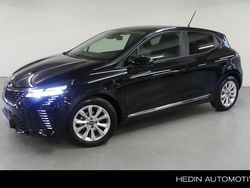 Zwart Gebruikt 2024 Renault Clio V Evolution Hatchback | € 19.950 (Iets duurder)