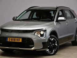 Steel grey (grijs metallic) Gebruikt 2024 Kia e-Niro SUV | € 29.940 (Super prijs)