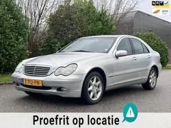 Grijs Gebruikt 2000 Mercedes C240 Elegance Sedan | € 2.950
