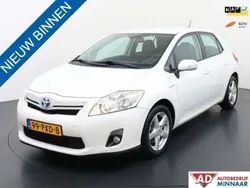 Wit, metallic lak Gebruikt 2011 Toyota Auris Hybrid Hatchback | € 8.950 (Eerlijke prijs)