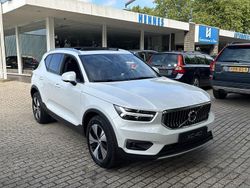 Wit Gebruikt 2021 Volvo XC40 Inscription SUV | € 28.450 (Eerlijke prijs)