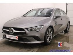 Grijs Gebruikt 2020 Mercedes CLA180 Shooting Brake Business Stationwagen | € 20.490 (Super prijs)