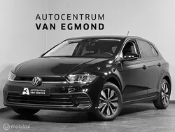Zwart Gebruikt 2024 VW Polo Move Hatchback | € 20.999 (Eerlijke prijs)