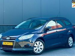 Grijs Gebruikt 2013 Ford Focus Trend Stationwagen | € 3.245 (Goede deal)