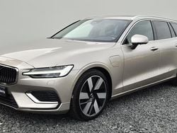 Zilver Gebruikt 2024 Volvo V60 Plus Stationwagen | € 47.900 (Goede deal)