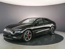 Mythoszwart metallic Nieuw 2025 Audi e-tron Basis SUV | € 85.540 (Eerlijke prijs)