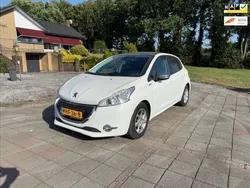 Wit Gebruikt 2015 Peugeot 208 Style Hatchback | € 6.850 (Goede deal)
