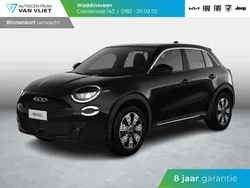 Zwart Nieuw 2025 Fiat 600 SUV | € 28.490 (Super prijs)