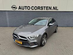 Grijs, metallic lak Gebruikt 2020 Mercedes A180 Sedan | € 17.450 (Eerlijke prijs)