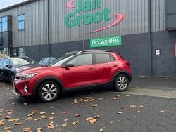 Rood Gebruikt 2022 Kia Stonic SUV | € 19.450 (Eerlijke prijs)