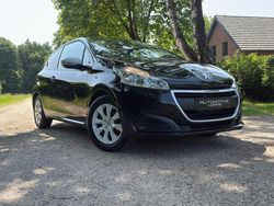 Zwart Gebruikt 2017 Peugeot 208 Access Hatchback | € 6.750 (Eerlijke prijs)
