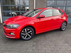 Rood Gebruikt 2019 VW Polo Highline Hatchback | € 13.850 (Goede deal)