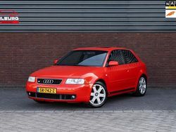Rood Gebruikt 2000 Audi A3 Ambition Hatchback | € 8.949