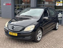 Zwart Gebruikt 2006 Mercedes B170 MPV | € 3.750 (Iets duurder)