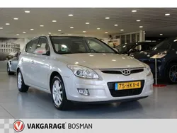 Grijs Gebruikt 2009 Hyundai i30 Dynamiq Hatchback | € 3.700 (Eerlijke prijs)