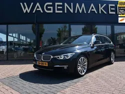Zwart Gebruikt 2019 BMW 318 Luxury Line Stationwagen | € 21.450 (Goede deal)