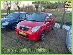 Rood Gebruikt 2010 Kia Picanto 3 Hatchback | € 2.950 (Eerlijke prijs)