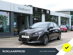 Zwart Gebruikt 2022 Peugeot 208 Active Hatchback | € 16.990 (Eerlijke prijs)
