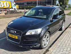 Zwart Gebruikt 2006 Audi Q7 SUV | € 11.000 (Goede deal)