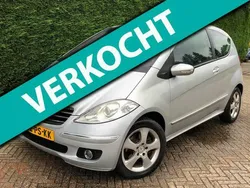 Grijs Gebruikt 2004 Mercedes A150 Avantgarde MPV | € 2.950