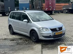 Grijs Gebruikt 2008 VW Touran Comfortline MPV | € 2.500 (Eerlijke prijs)