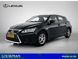 Zwart Gebruikt 2017 Lexus CT200h Hatchback | € 18.950 (Eerlijke prijs)