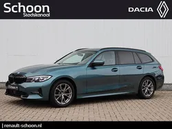 Blauw Gebruikt 2020 BMW 320 Executive Stationwagen | € 28.880 (Eerlijke prijs)