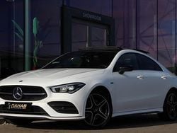 Wit Gebruikt 2020 Mercedes CLA250 Business Sedan | € 34.900 (Eerlijke prijs)