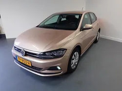 Oranje Gebruikt 2018 VW Polo Comfortline Hatchback | € 13.950 (Eerlijke prijs)