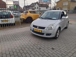 Grijs Gebruikt 2007 Suzuki Swift Hatchback | € 2.295 (Eerlijke prijs)
