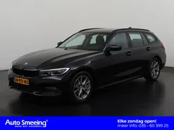 Zwart Gebruikt 2021 BMW 330e Sport Line Stationwagen | € 29.895 (Super prijs)