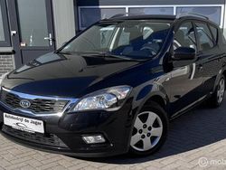 Zwart Gebruikt 2010 Kia Ceed Stationwagen | € 4.995 (Eerlijke prijs)