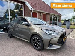 Groen Gebruikt 2023 Toyota Yaris Hybrid Hatchback | € 23.495 (Eerlijke prijs)