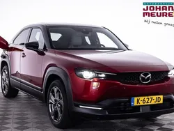 Rood, metallic lak Gebruikt 2020 Mazda MX30 Edition SUV | € 13.900 (Goede deal)