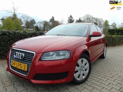 Rood Gebruikt 2010 Audi A3 Attraction Hatchback | € 3.450 (Eerlijke prijs)