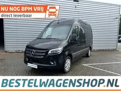 Zwart Nieuw 2024 Mercedes Sprinter Van | € 53.249