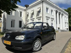 Blauw Gebruikt 1998 VW Golf Cabriolet Trendline Cabriolet | € 1.750 (Eerlijke prijs)