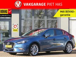 Blauw Gebruikt 2017 Mazda 3 Sedan | € 18.900 (Eerlijke prijs)
