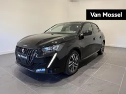 Zwart Gebruikt 2023 Peugeot 208 Allure Hatchback | € 18.935 (Eerlijke prijs)